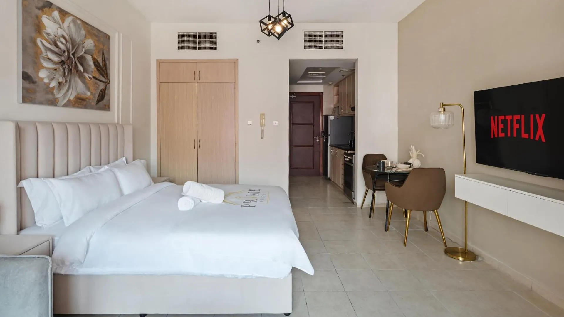 Urban Designer Apt - Family Friendly Dubai 0*,  United Arab Emirates